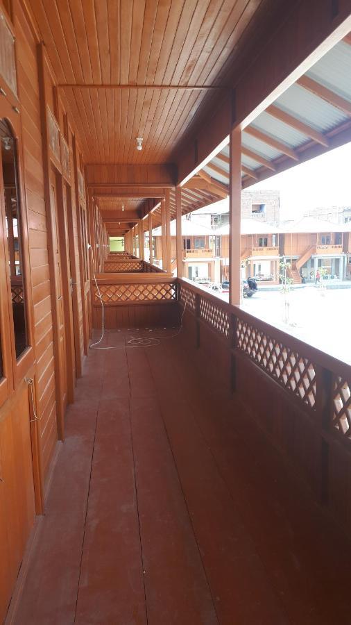 Granada Inn Palu Kültér fotó