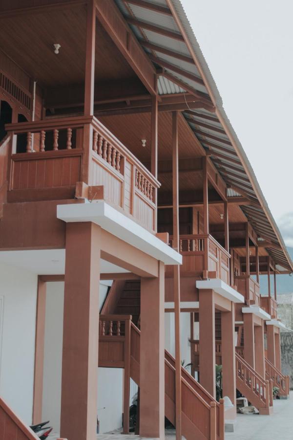 Granada Inn Palu Kültér fotó